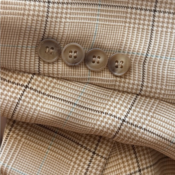 Evan Picone 100% Silk Plaid Double Breasted Blazer Size 12 - Picture 7 of 9